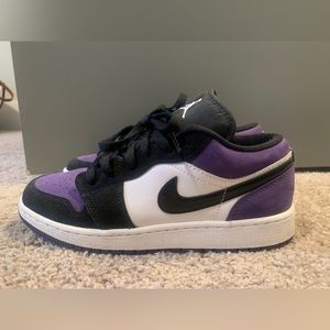 Air Jordan 1 Low Court Purple 553558-125